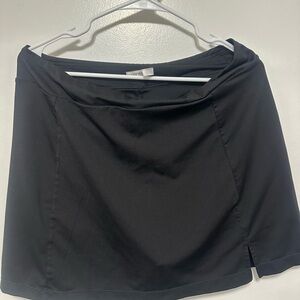 Elegant Black Women's work out or tennis Skirt
